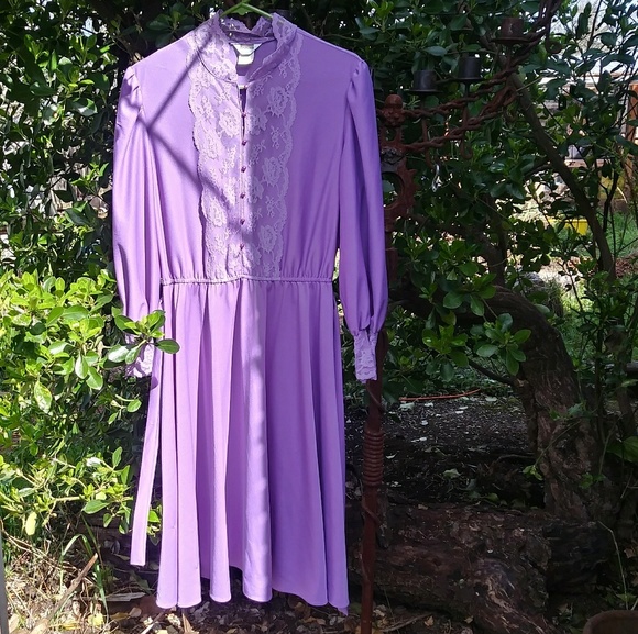 Vintage 1970s Lavender Romantic Folklore Dress - Picture 1 of 8